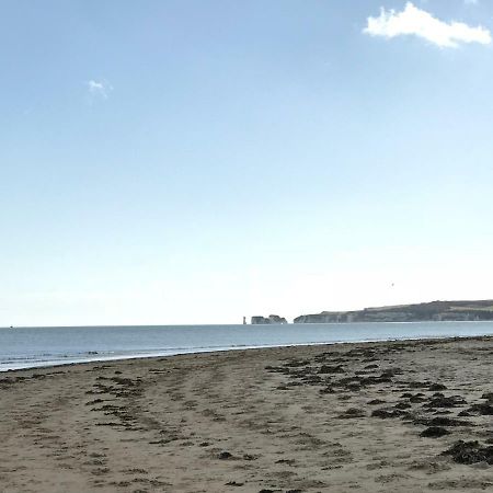 Wight View, Flat 2 Rosslyn House Apartment Суонидж Екстериор снимка